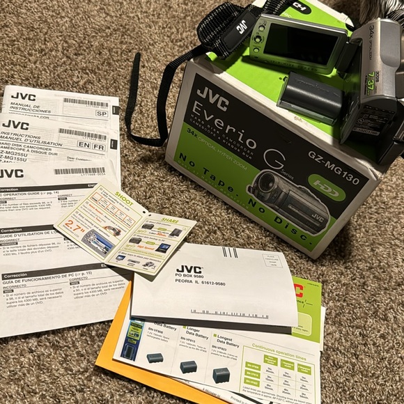 JVC Everio G Series Hard Disk Camcorder 34X Optical Hyper Zoom (GZ-MG140) EUC! - Picture 16 of 16